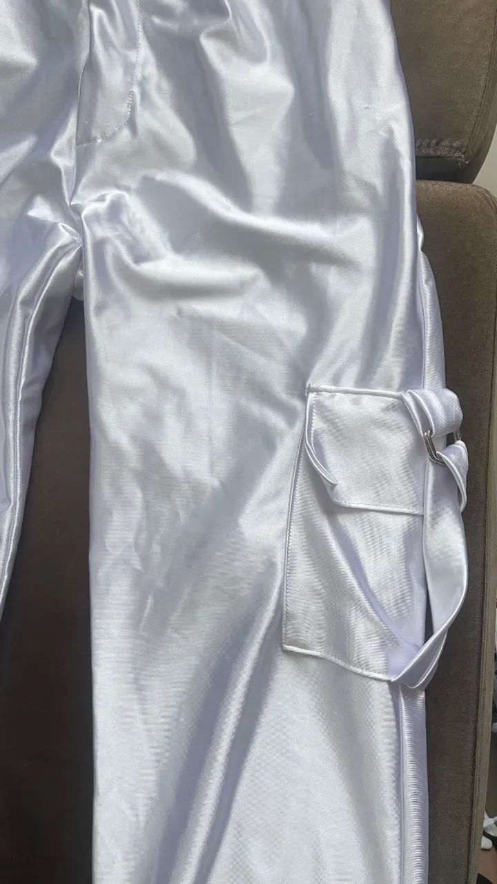 Conjunto com calça jogger estiloso  - Foto 3