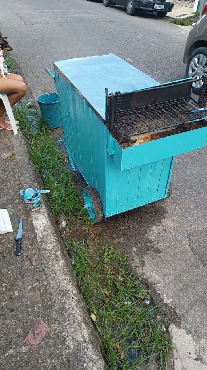 Vendendo carrinho de churrasco 