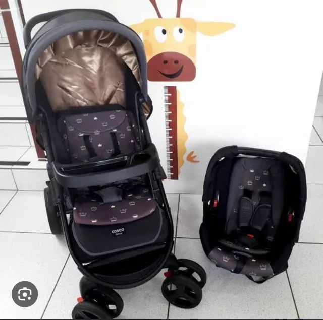 Carrinho de bebê com bebê conforto que acopla - Foto 2