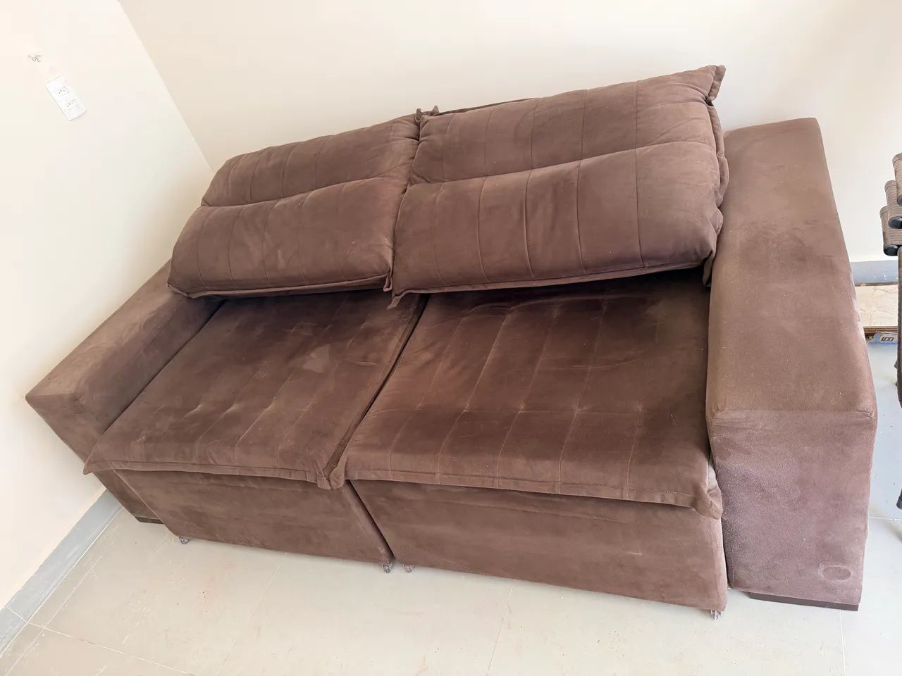 Sofá 2 lugares 