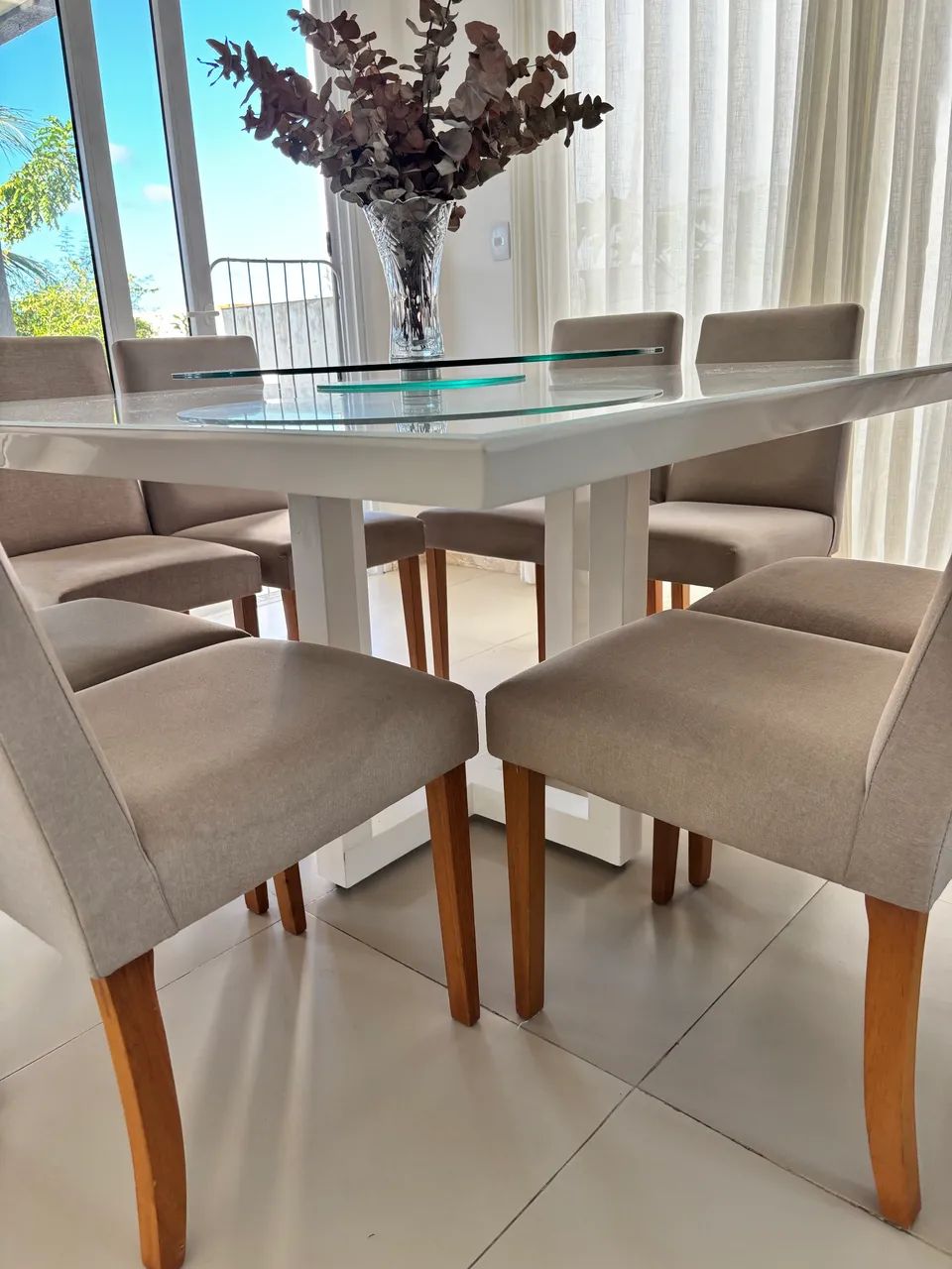 Vendo Mesa e Cadeiras seminovas - Foto 5