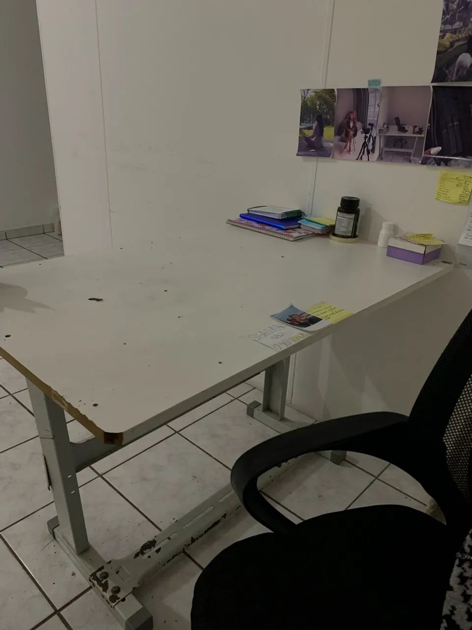 Escrivaninha/ mesa - Foto 4