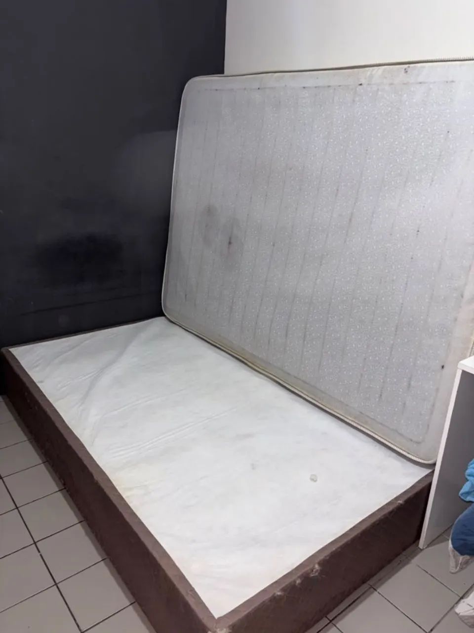 CAMA BOX COLCHAO DE MOLAS CASAL  - Foto 2