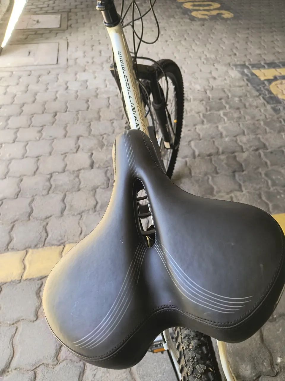 Bicicleta  - Foto 2