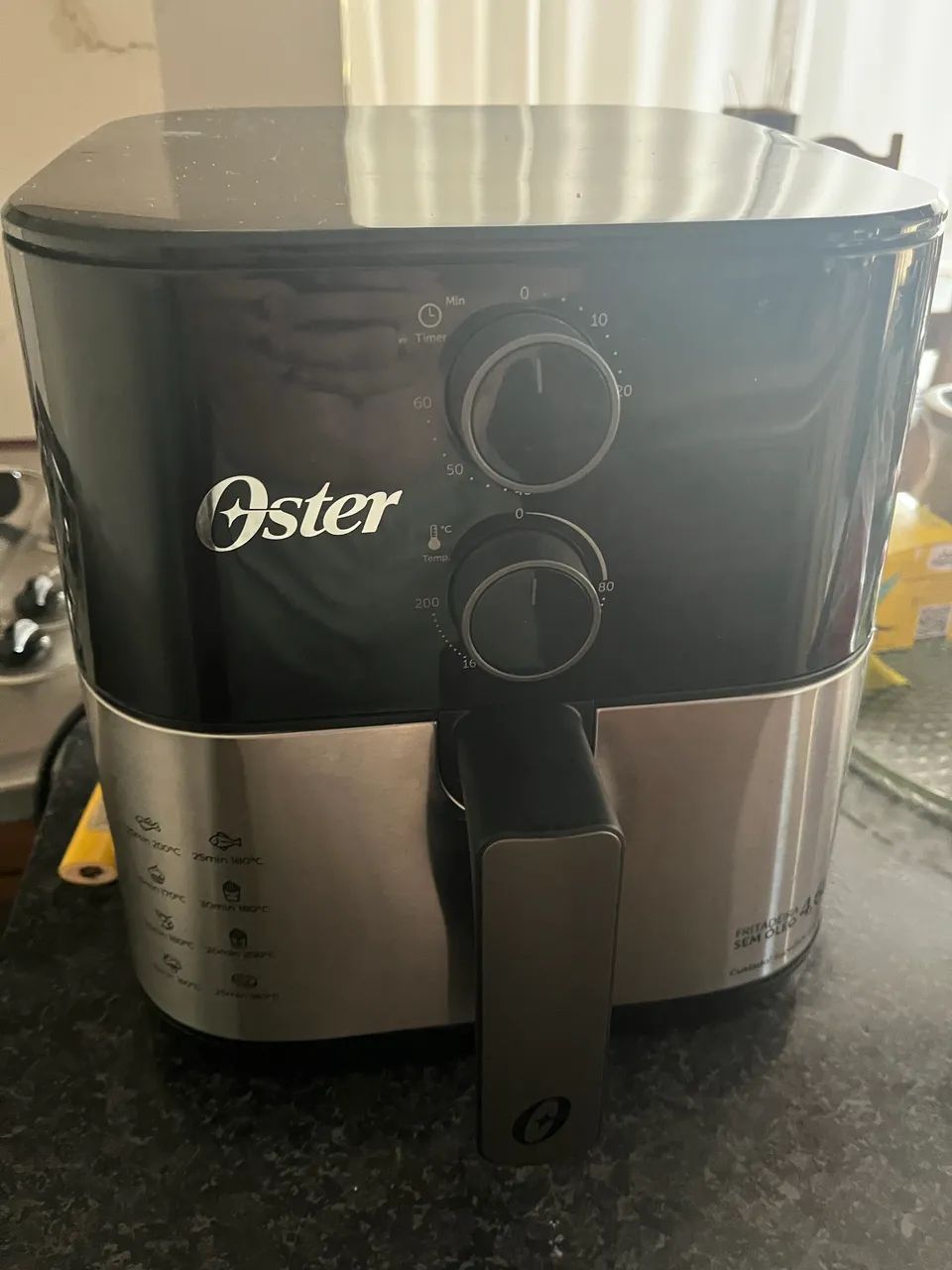 Airfryer Oster 4,6L Inox 110V