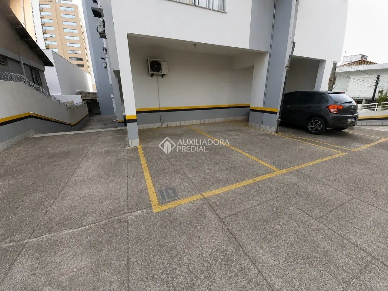 Sala Comercial Nova no Estreito - Próxima à Beira-Mar Continental - Foto 3