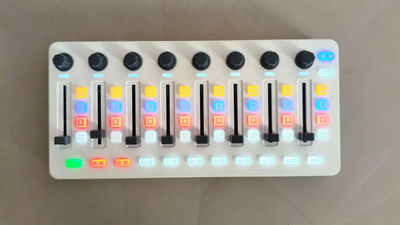 SMC Mixer M Vave