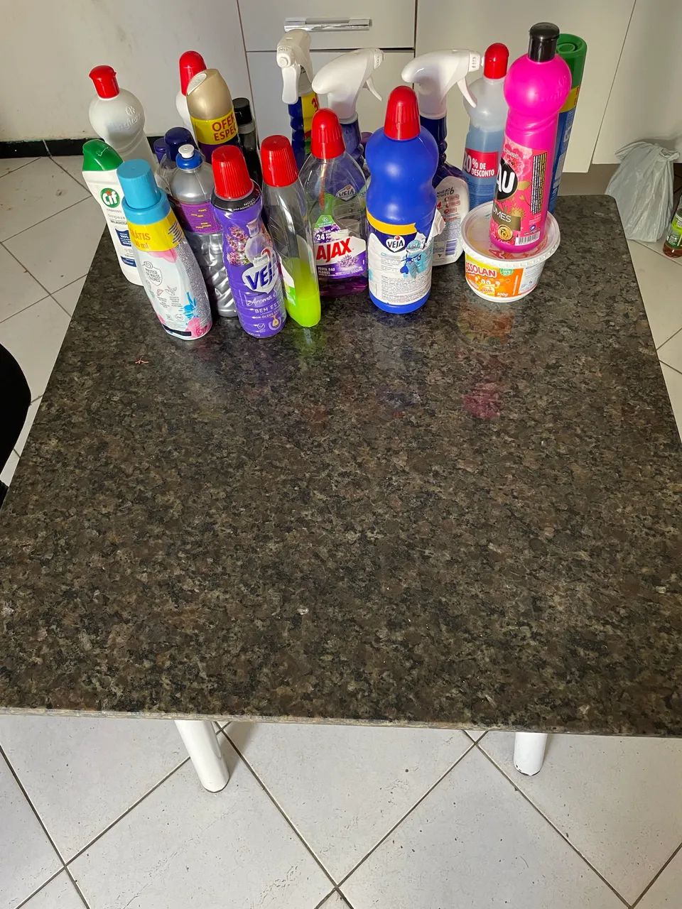 Mesa de 4 cadeiras mármore  - Foto 2