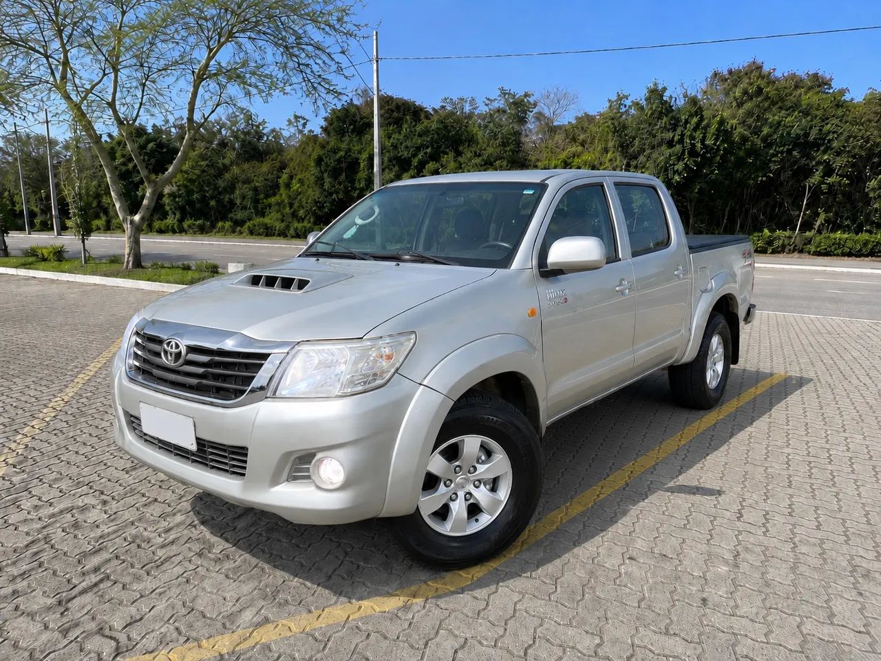 Toyota Hilux 2013
