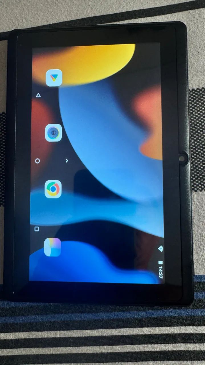 Tablet barato de mais 200 nenhum defeito. - Foto 3