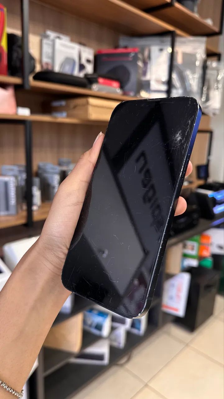 iPhone 14 Plus - 128GB - Foto 3