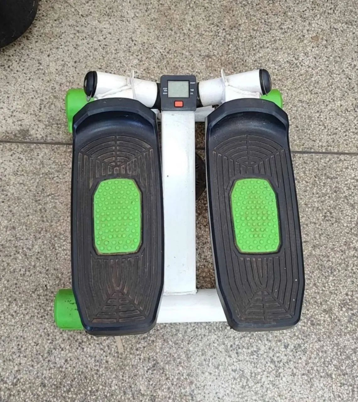 Vendo Plataforma Vibratória Guga Kuerten - Foto 4