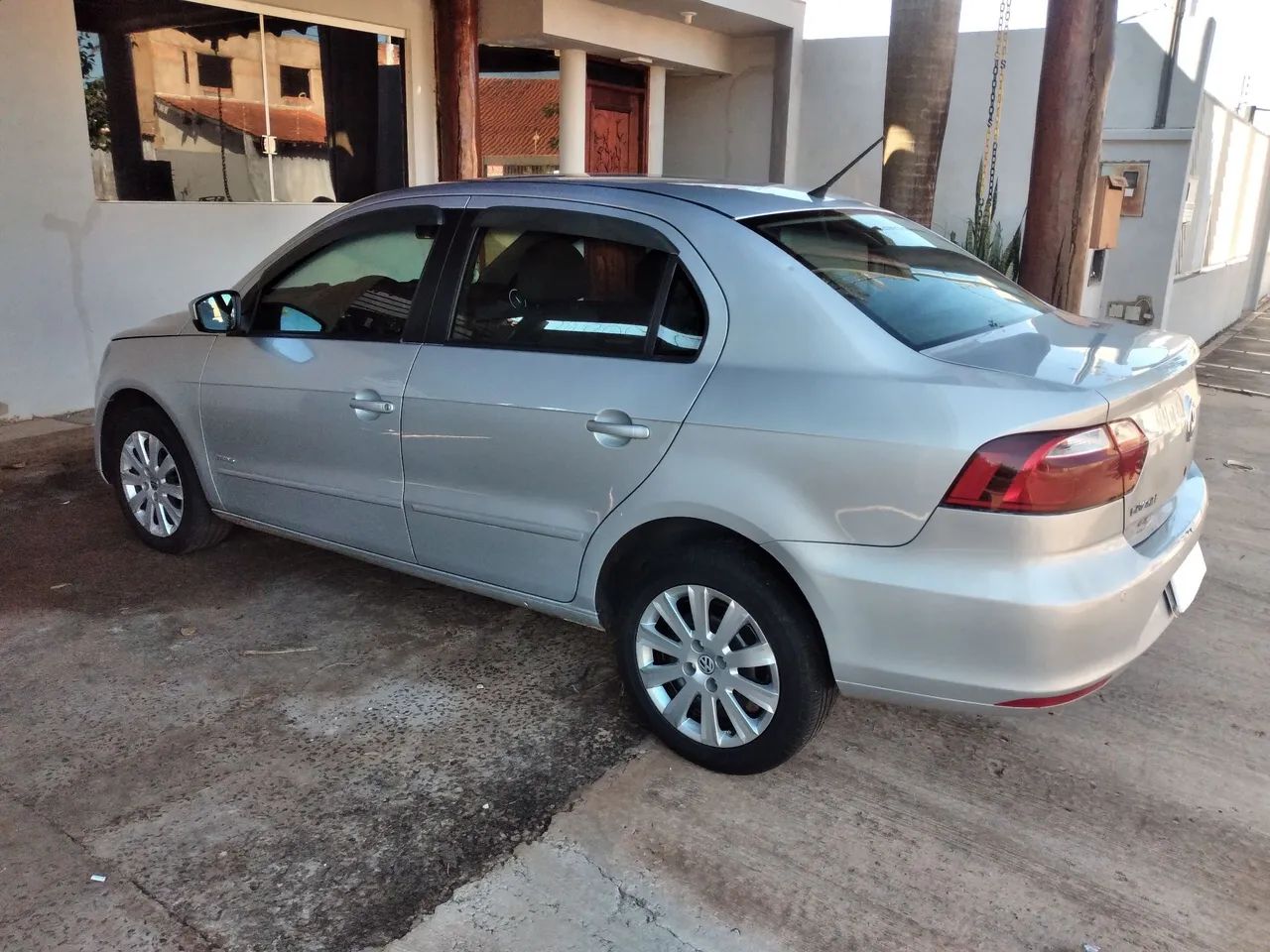 Volkswagen Voyage 2014
