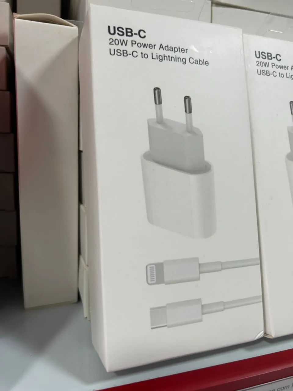 Carregador para iPhone com Fonte 20W e Cabo Tipo C Lightning