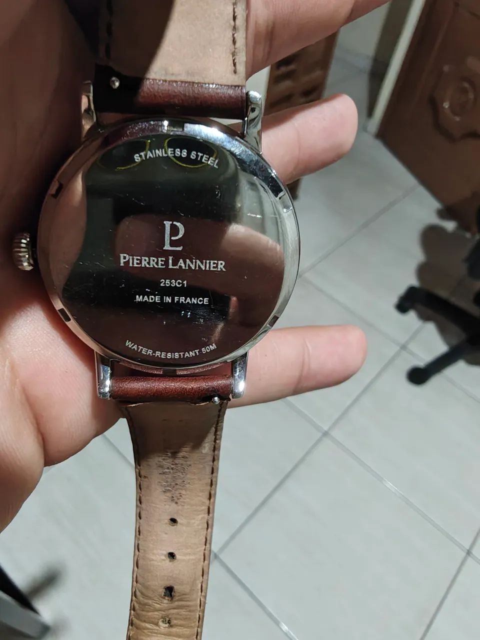 Relógio PIERRE LANNIER com pulseira em couro legítimo  - Foto 2