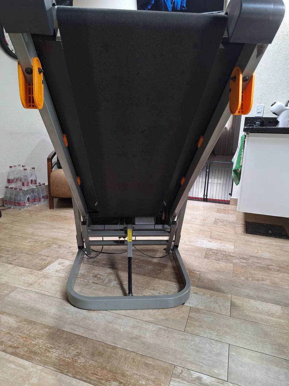 Esteira Athletic Advanced 520EE - Foto 2