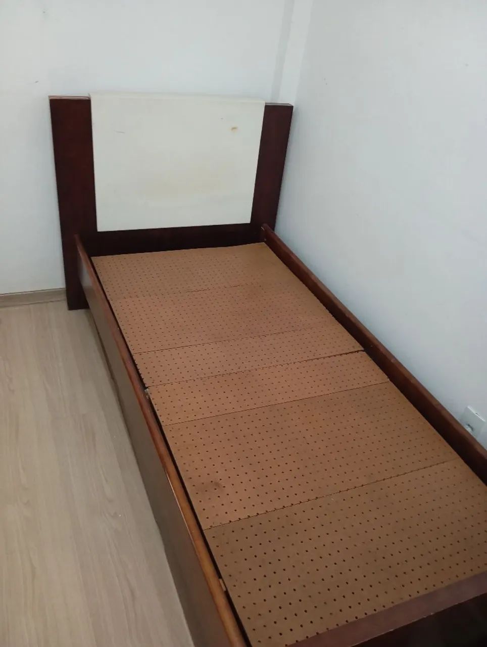 Cama solteiro 