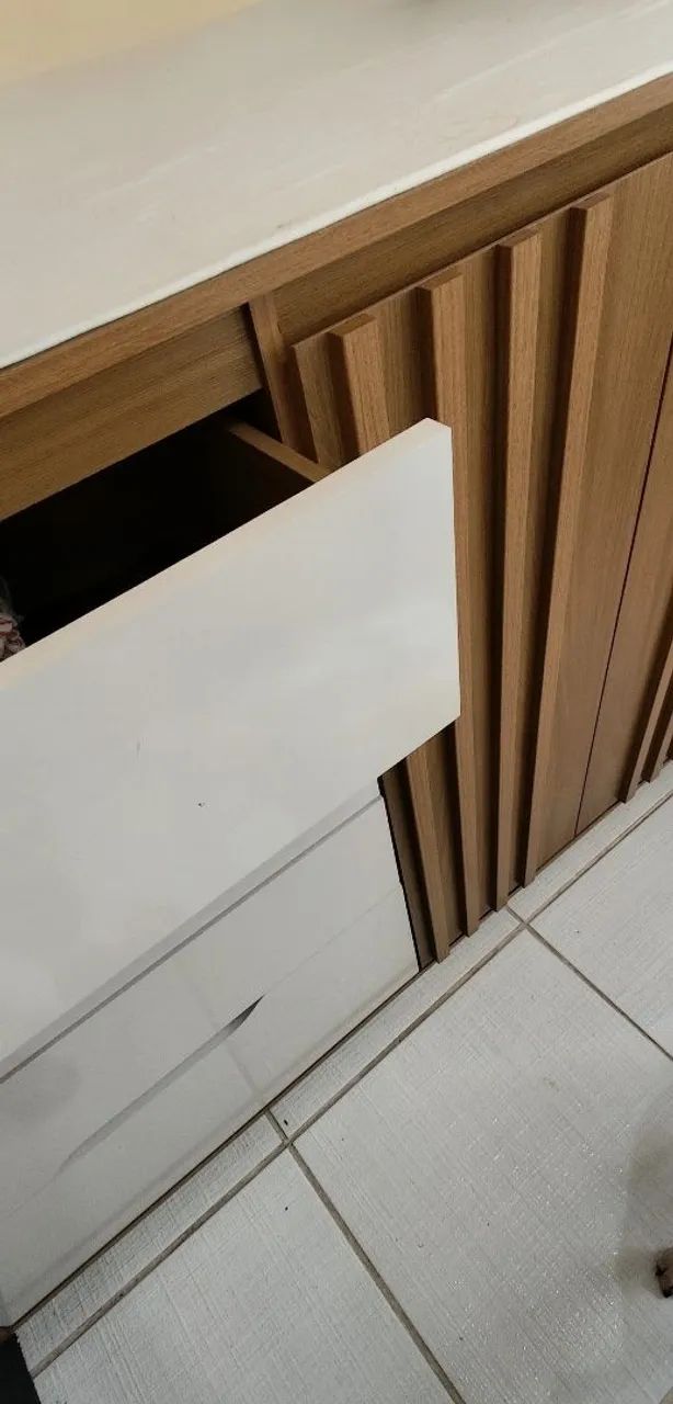 Cômoda menos de 1 ano de uso - Foto 4