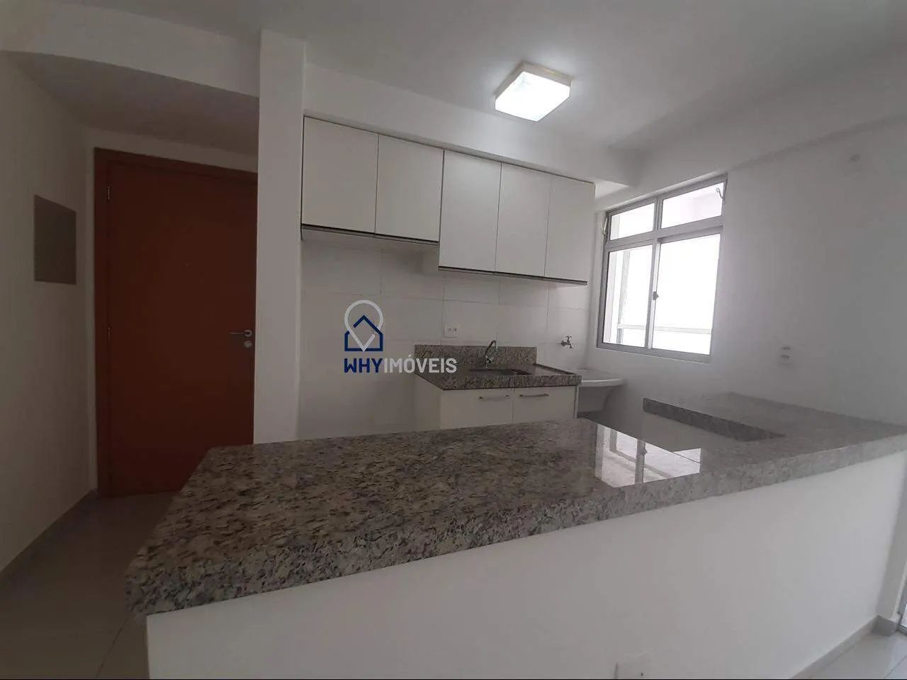 Apartamento 1 quarto no Centro (fundo) com varanda e 1 vaga - Foto 3