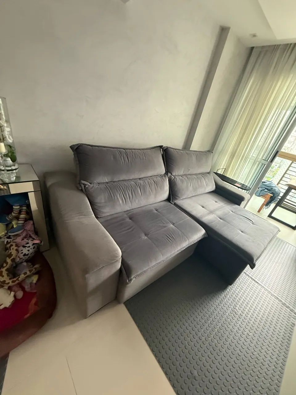 Vendo sofá 04 lugares 2,5m em ótimo estado  - Foto 2