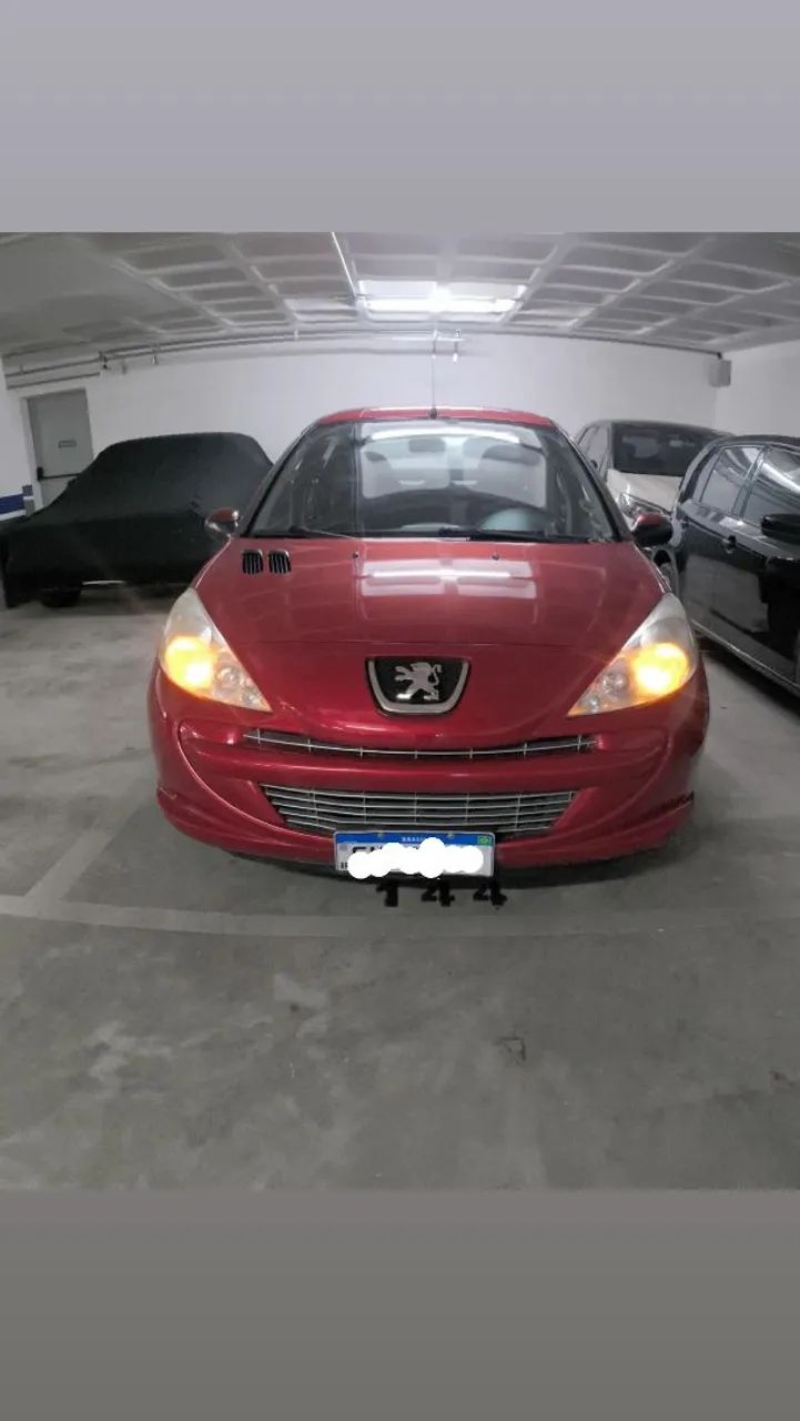 Peugeot 207 207 XR 1.4 FLEX 8V 5P 2013
