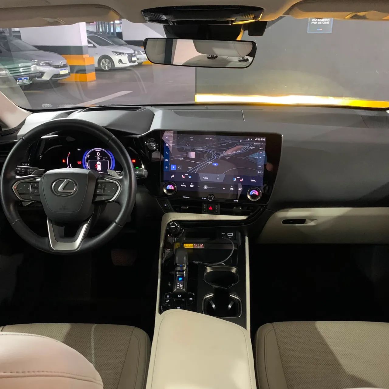 Lexus NX-350h Luxury 2.5 16V Aut. (hybrid), foto 12 de 12