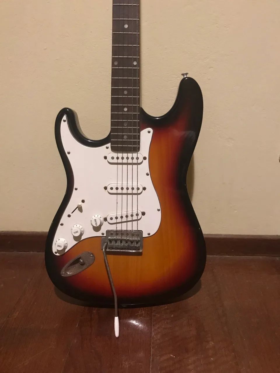Guitarra Memphis Strato Canhoto - Foto 2