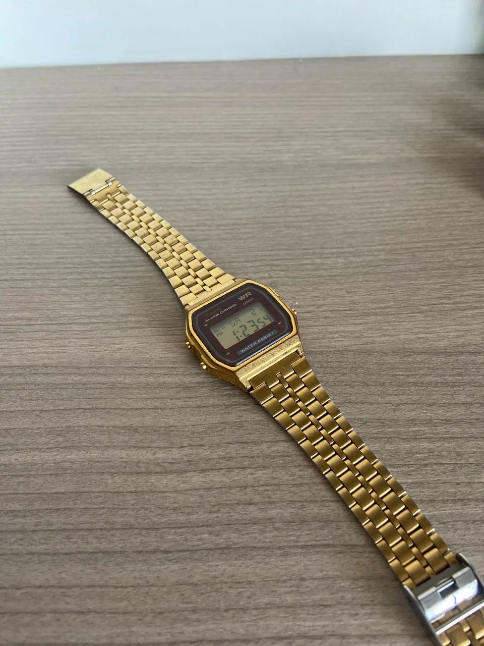 Relogio casio vintage dourado - Foto 5