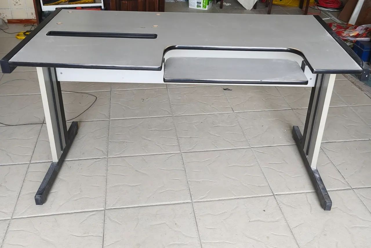 Mesa de escritório 