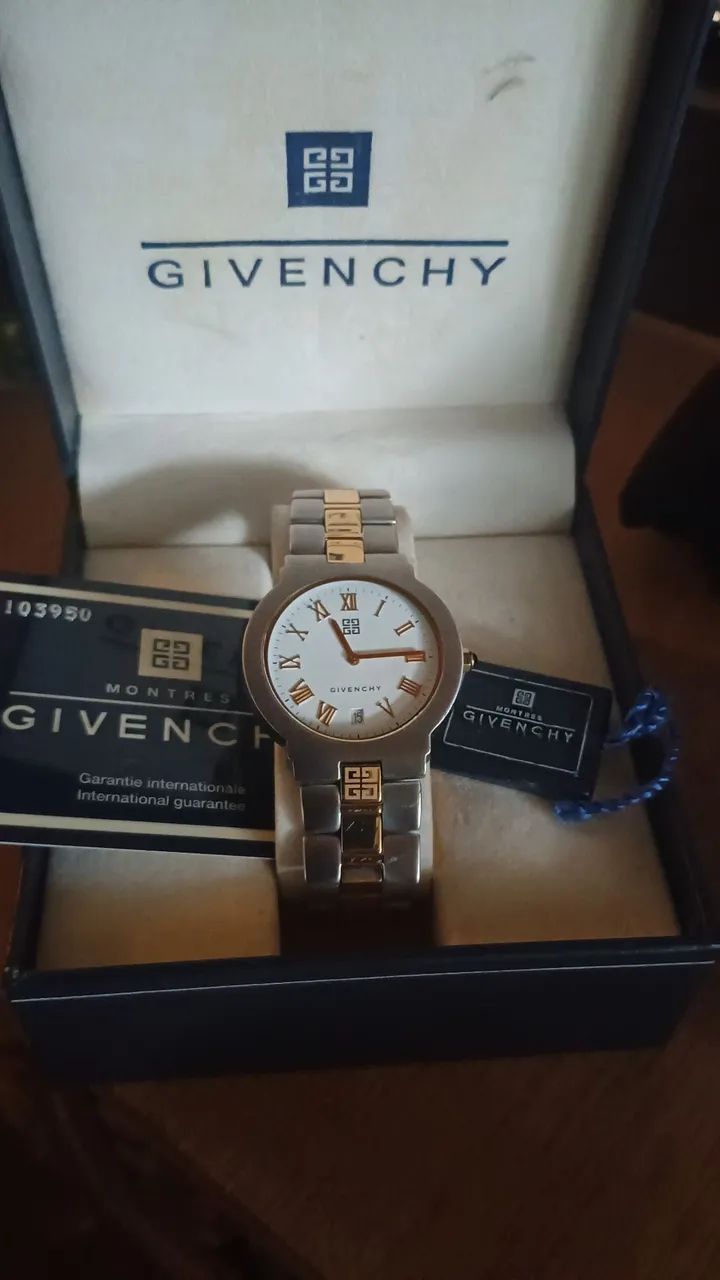 Relógio Givenchy  - Foto 2