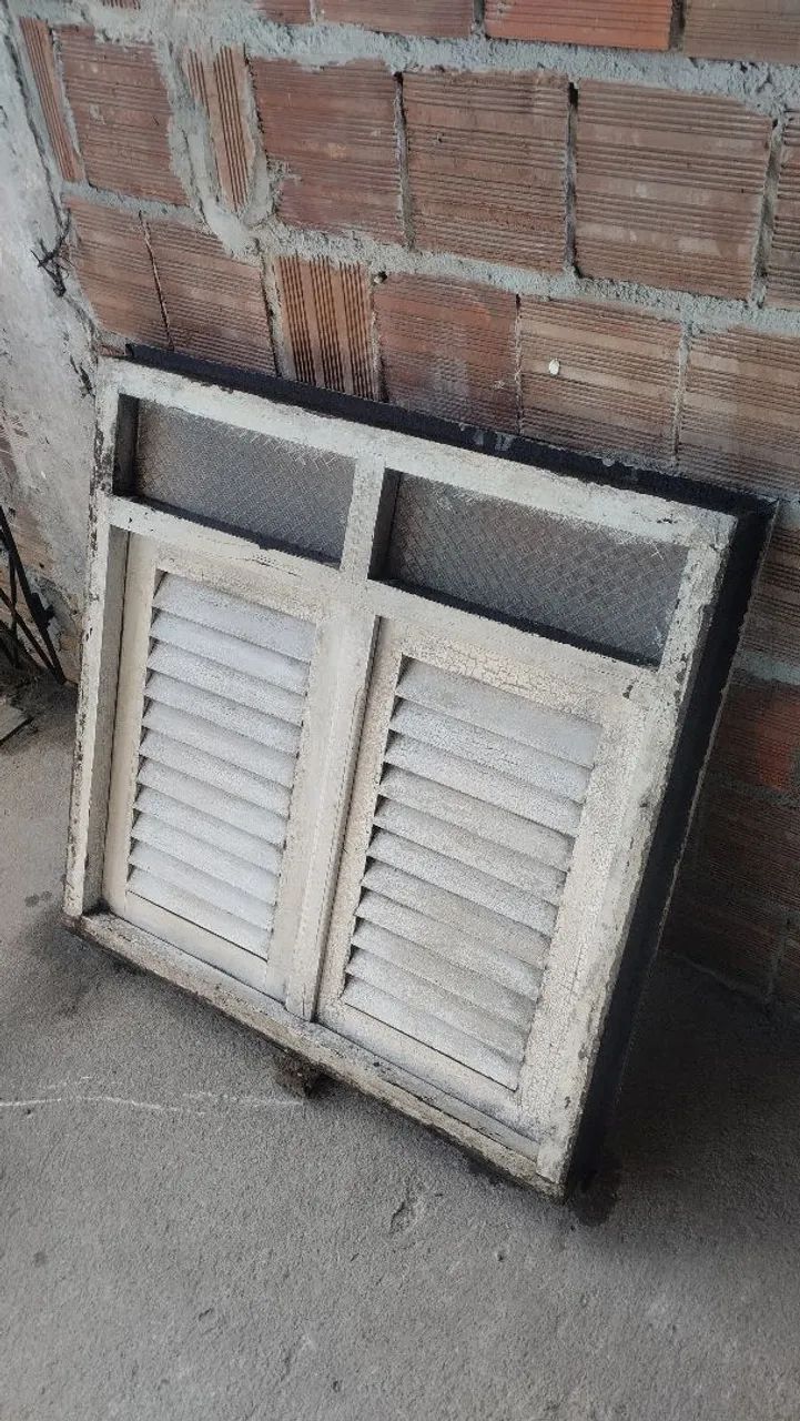 2 JANELAS, 2 GRADES
