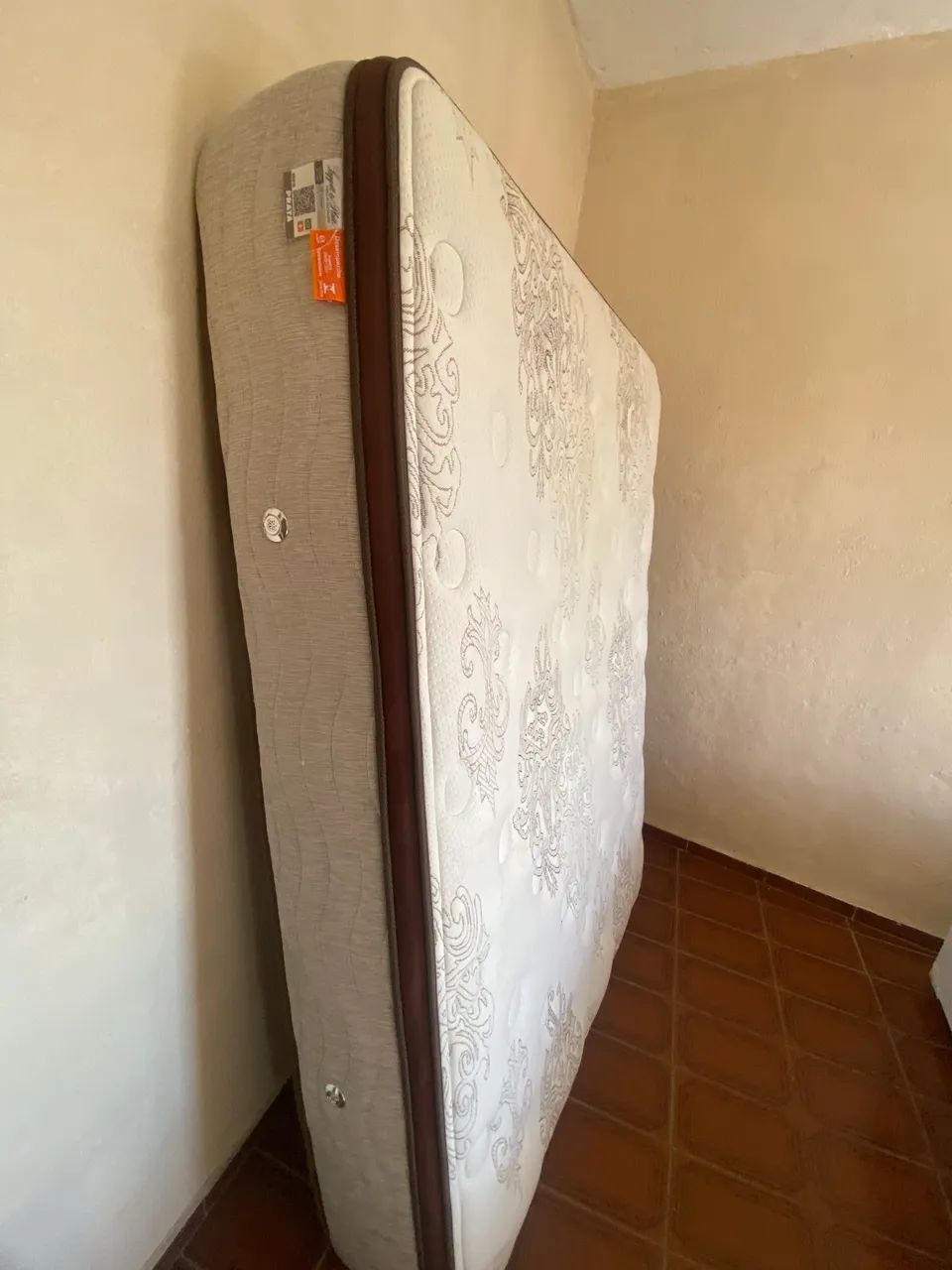Colchão casal ótimo estado - Foto 2
