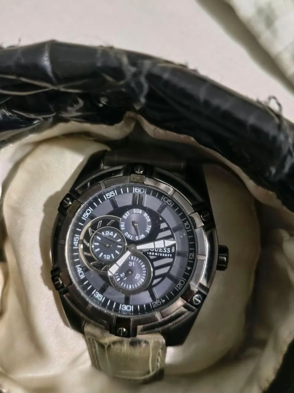 Vendo relógio Guess - Foto 3