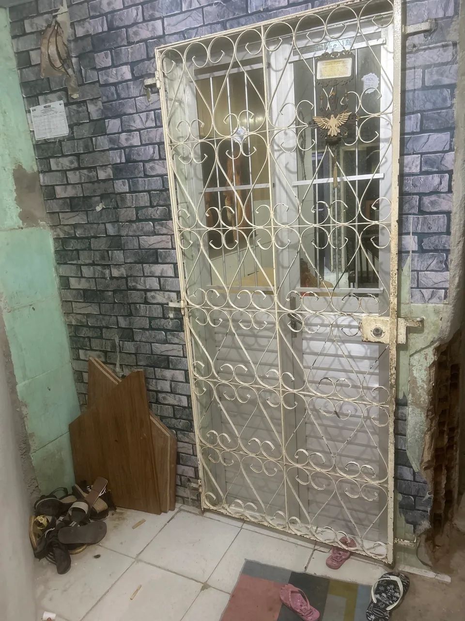 An Iron Grille and an Aluminum Door 90x210