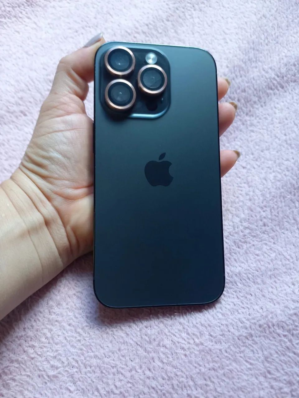 【美品】iPhone 14 Pro 1TB ブラック Promoção IPhone 14 Pro 1TB memória - Celulares e Smartphones