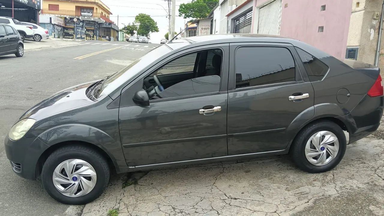 Ford Fiesta Sed. Personnalite 1.0 8V 4P 2005