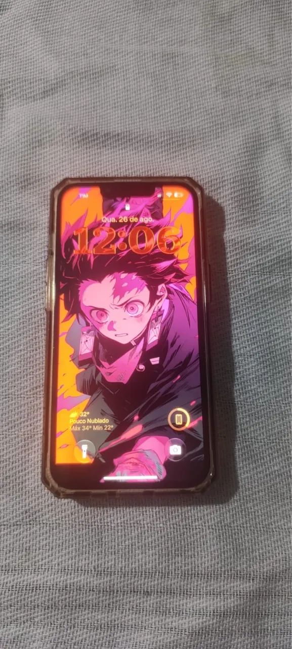 iPhone 13