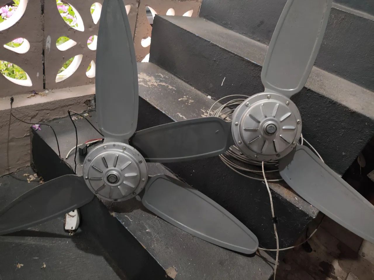 Ventilador de teto 