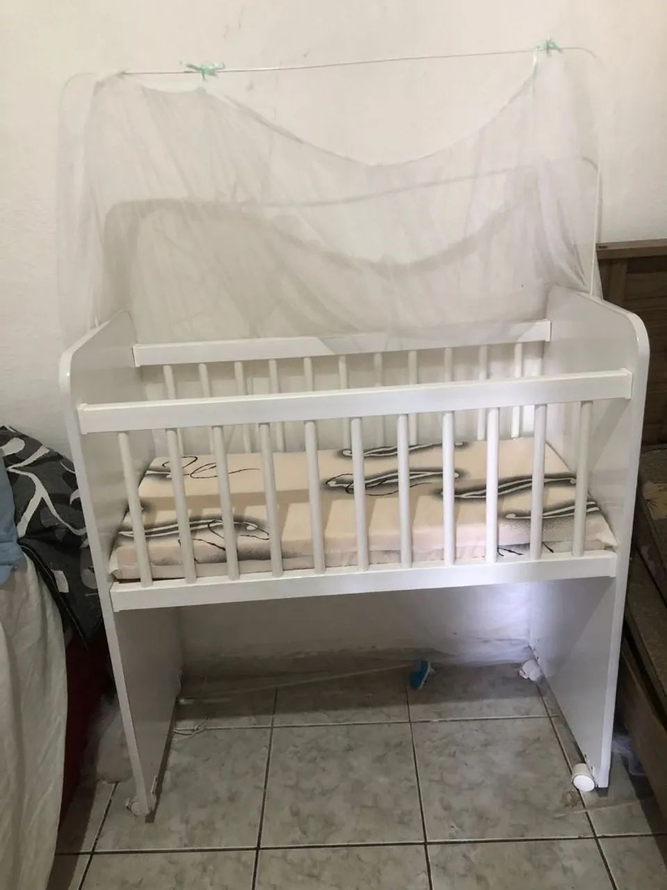 Mini berço com colchão 