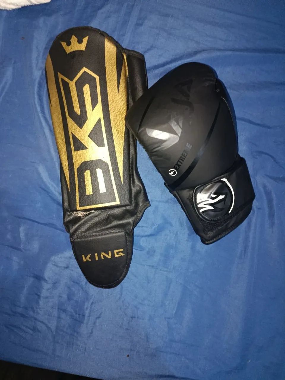 Kit luva e caneleira Boxe e muay Tay naja e bks