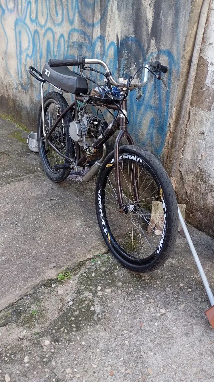 Motorizada 5 meses de uso não tá funcionando  - Foto 3