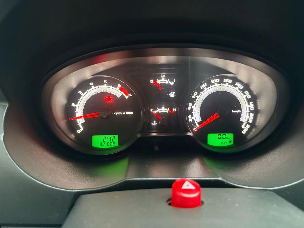 Ford EcoSport XLT 1.6/ 1.6 Flex 8V 5p, foto 14 de 20