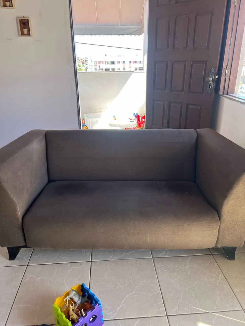 Sofá estilo divam 