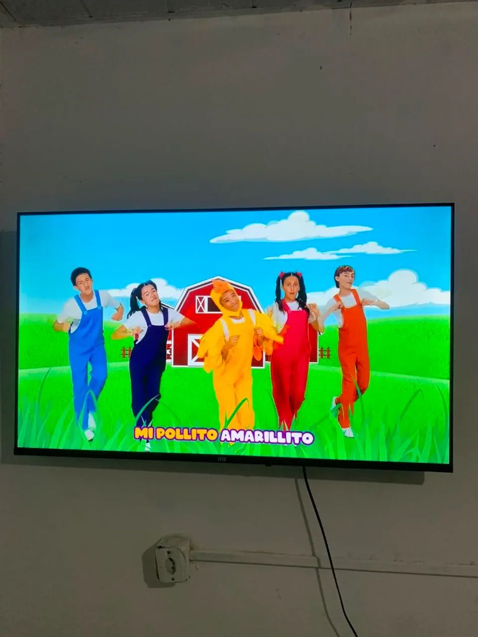 Tv smsrt 43