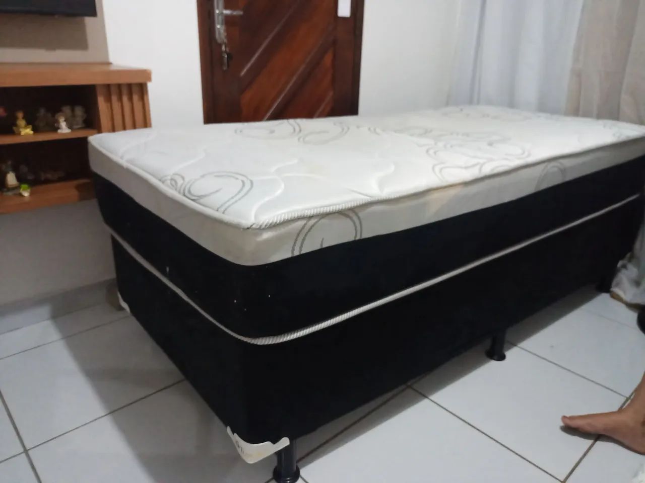 Cama de solteiro c/ base  - Foto 4