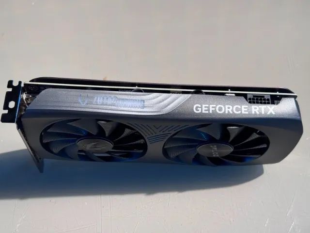Placa de video RTX 4070 Super 12gb - Foto 2