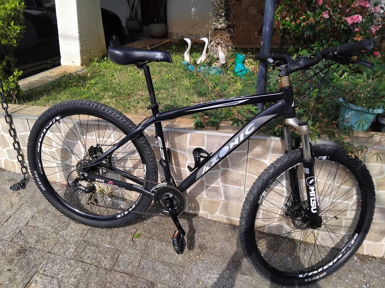 Bicicleta aro 29 otimo estado