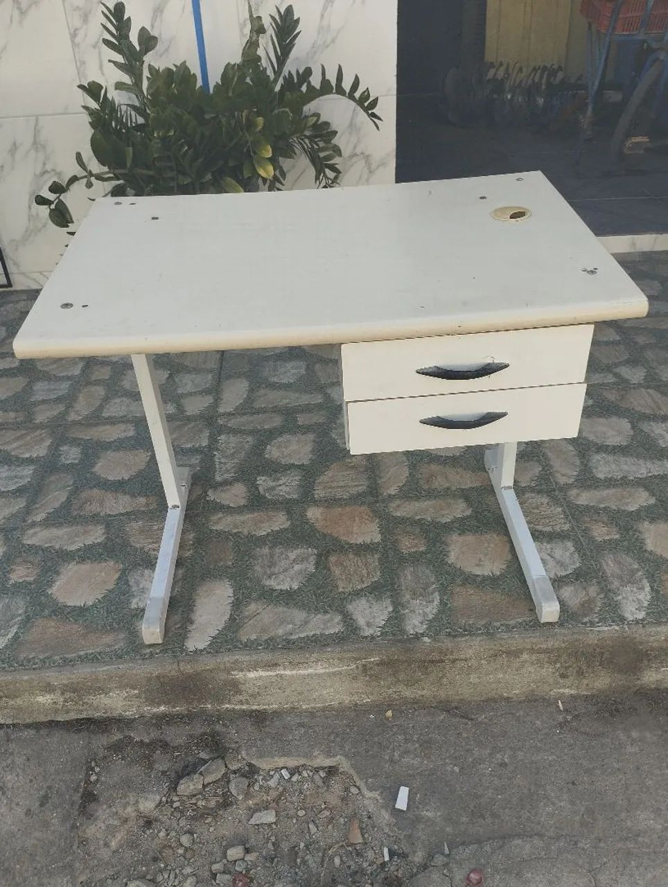 Mesa para computador / Escrivaninha  - Foto 2