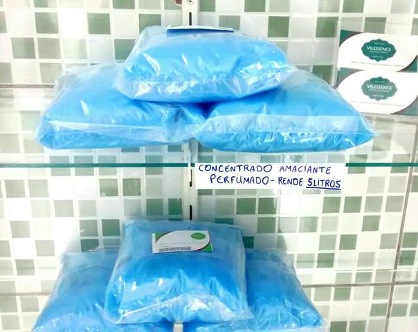 Pasta super concentrada para fazer amaciante. Rende 5 litros