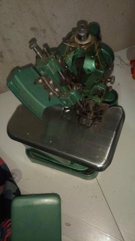 Maquina overlock